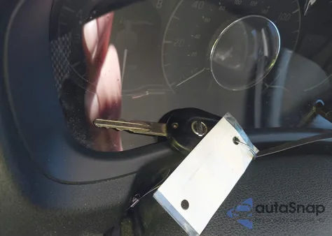 2017 Nissan Versa Note Sr из США, поврежденный, VIN 3N1CE2CP8HL374456